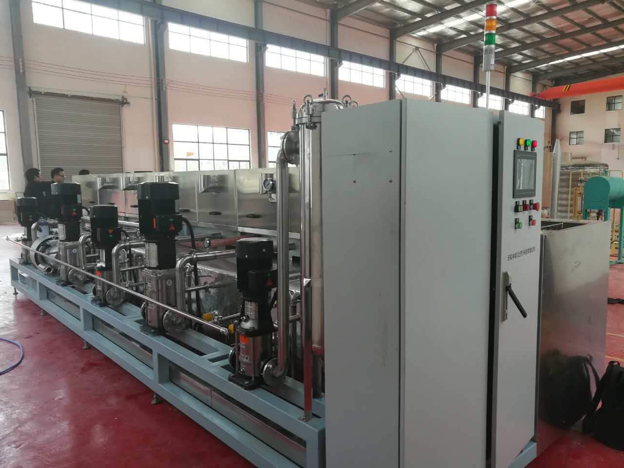 網帶式高壓噴淋清洗烘干機(圖2) 網帶式高壓噴淋清洗烘干機(圖2)